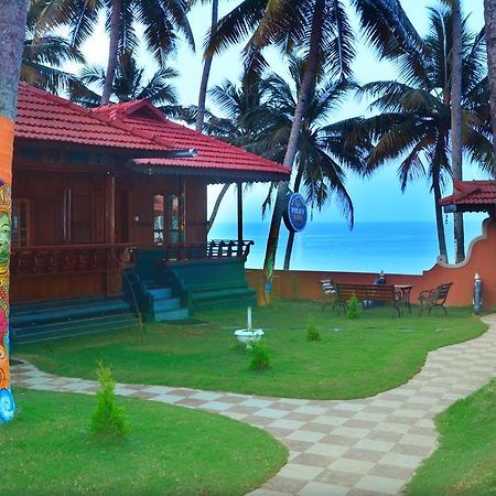 Black Beach Resort Varkala Exterior foto