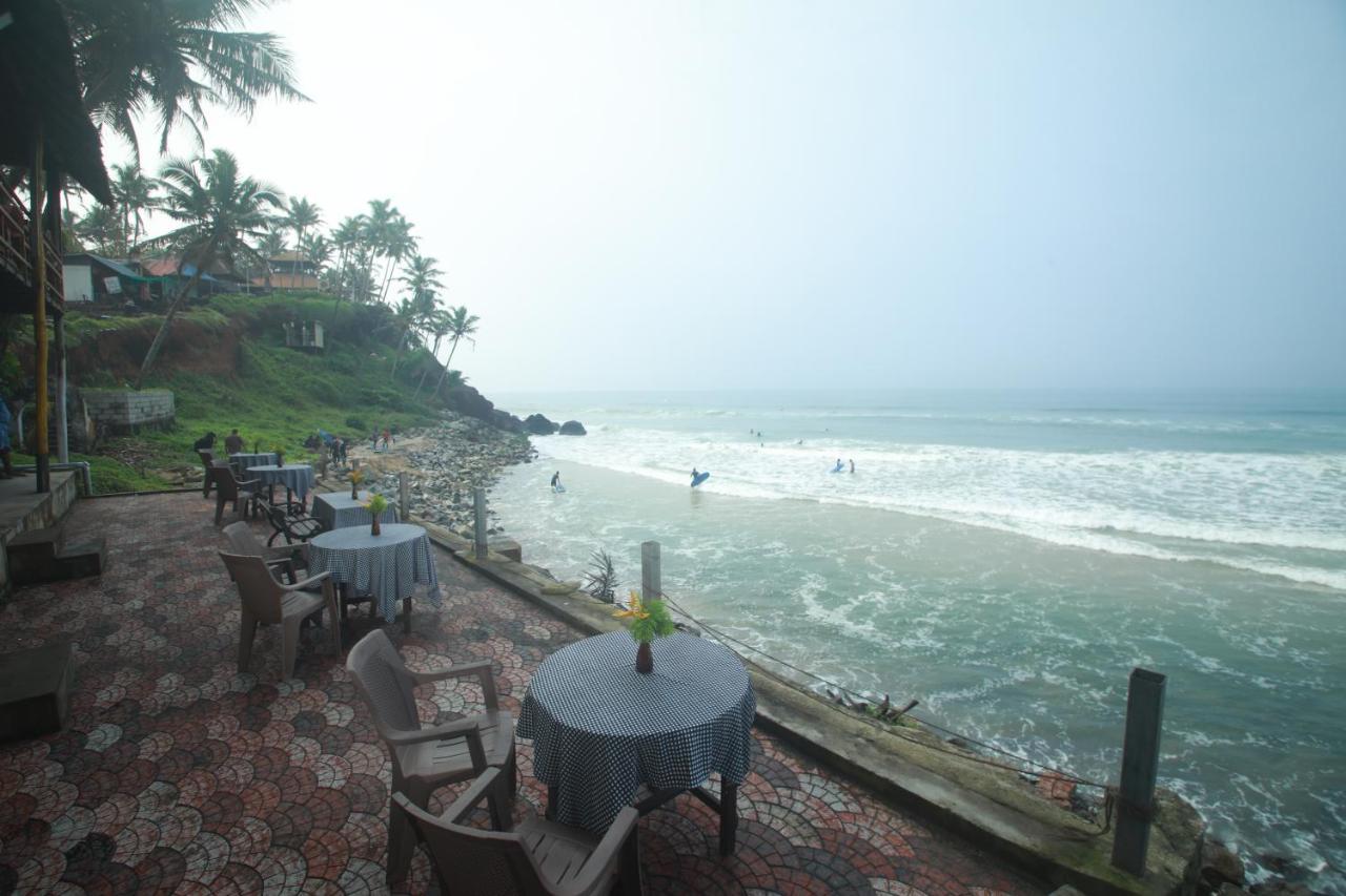 Black Beach Resort Varkala Exterior foto