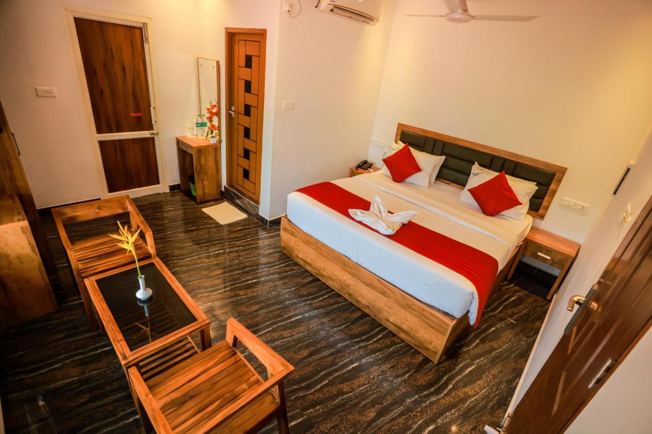 Black Beach Resort Varkala Exterior foto