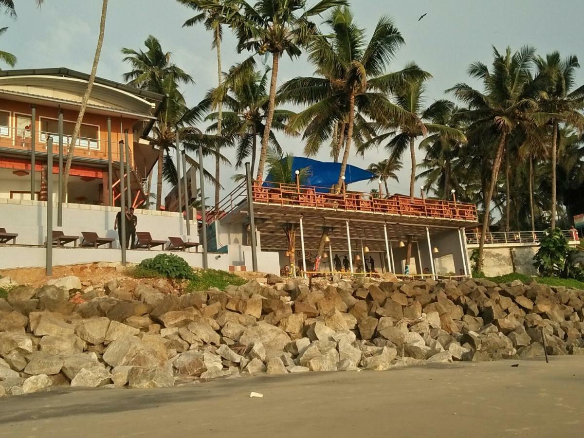 Black Beach Resort Varkala Exterior foto
