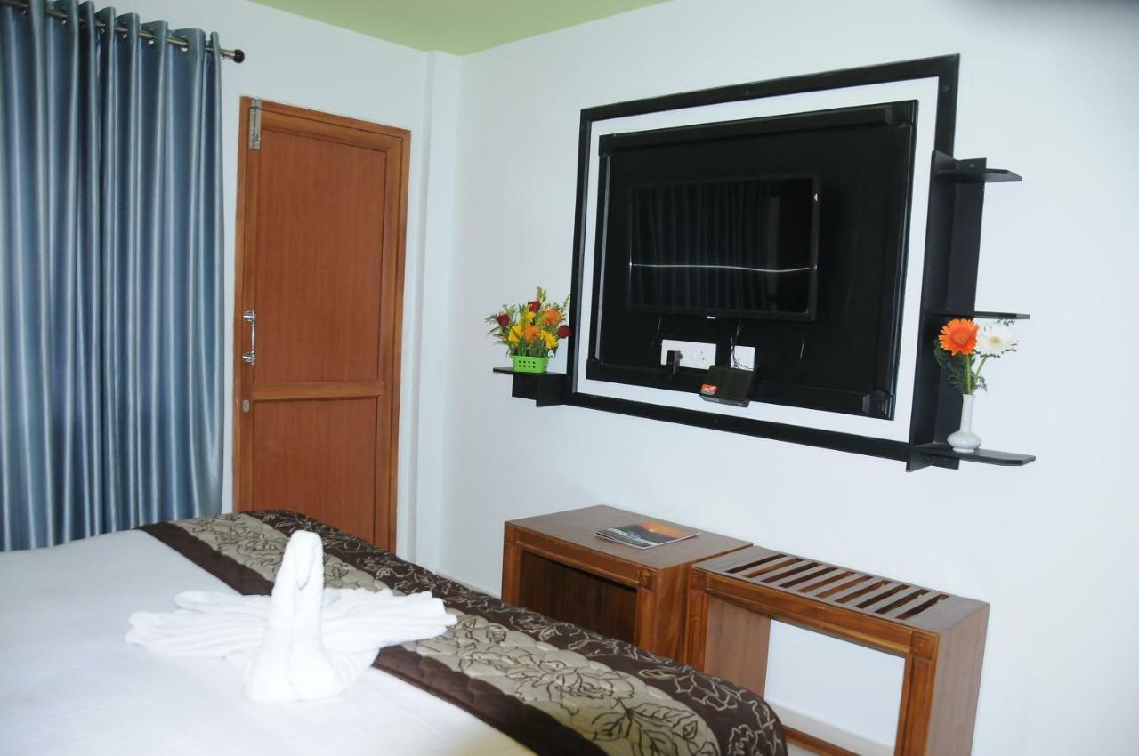 Black Beach Resort Varkala Exterior foto